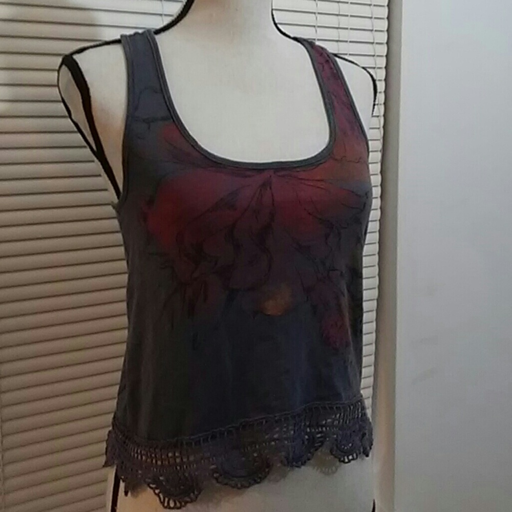 🌈 3/$10 SALE Crochet Open Back Crop Top - Picture 2 of 8